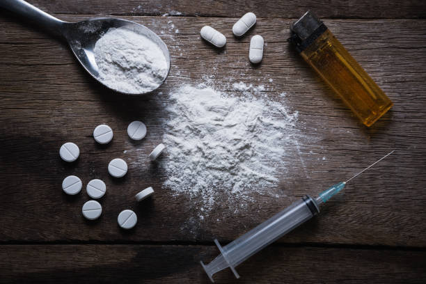 كم مدة علاج مدمن المخدرات؟