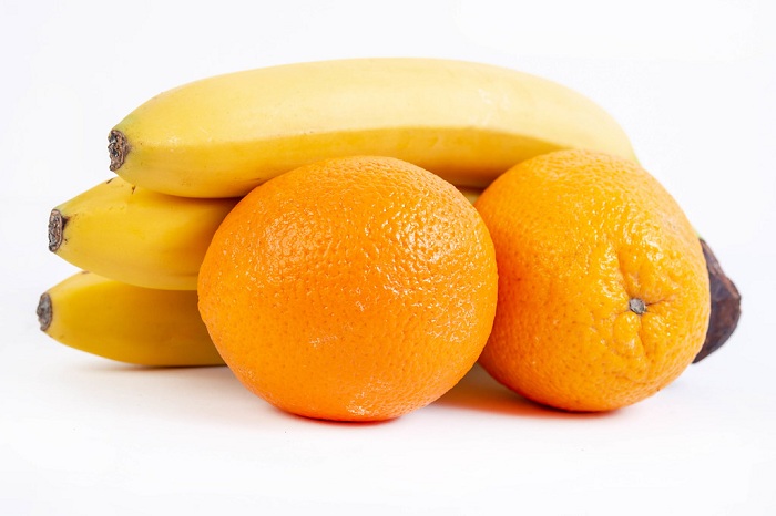 هذه هي أهم فوائد الموز والبرتقال