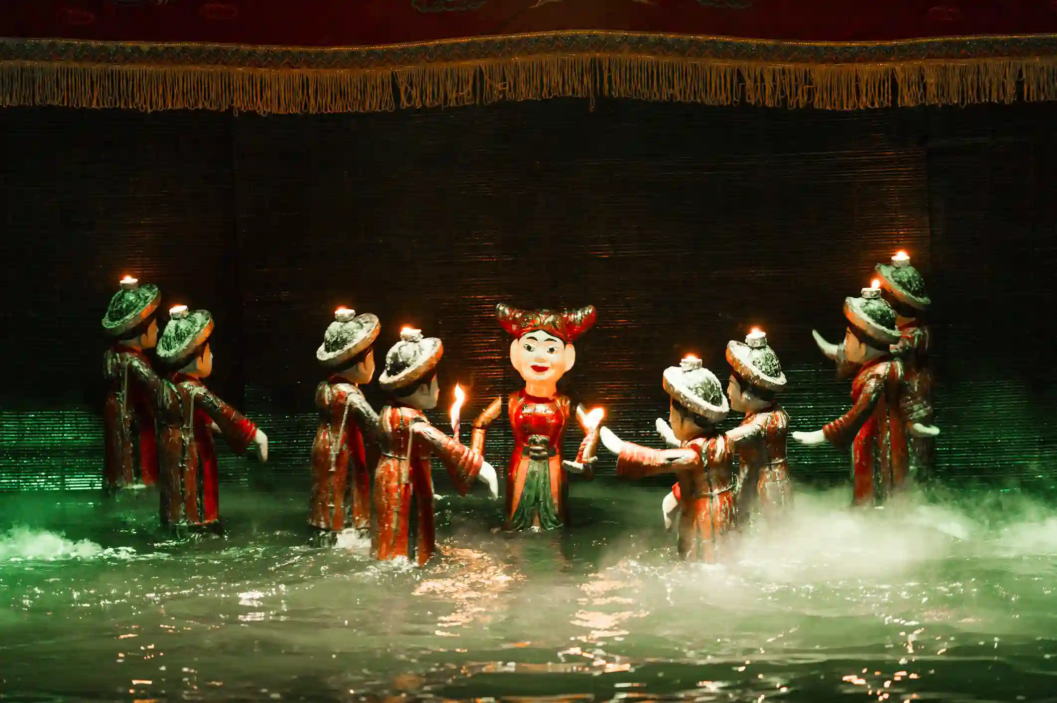 وجهات سياحية رخيصة مسرح عرائس الماء في هانوي فيتنام