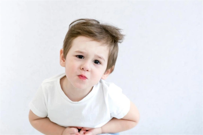 علاج وجع المعدة الشديد عند الأطفال