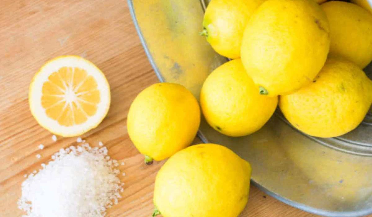 تناول الملح مع الليمون وفوائده