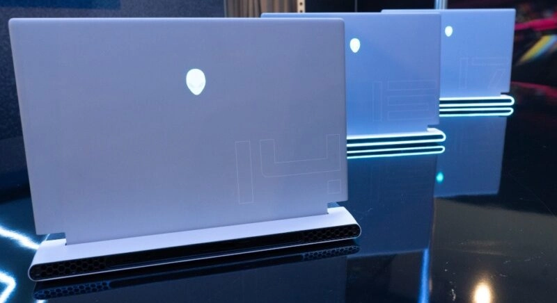 لابتوب Alienware x14 أفضل لاب توب ديل للبرمجة