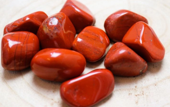 الخصائص الفيزيائية لليشم أو الجاسبر Jasper